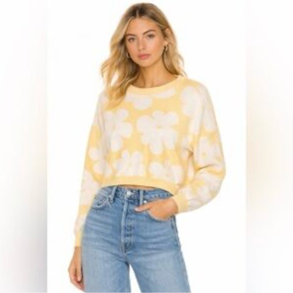 Luna Ivy Sweaters - Luna Ivy Yellow Floral Print Cropped Sweater